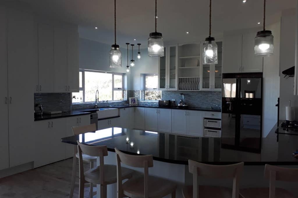 Dolphin Retreat Villa Jeffreys Bay Dış mekan fotoğraf
